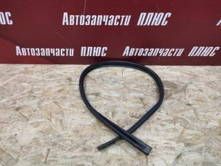 Уплотнительная резинка крыши правая Renault Logan 2 Уплотнительная резинка крыши правая Renault Logan 2