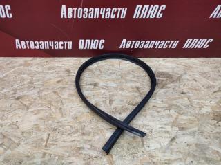 Уплотнительная резинка крыши левая Renault Logan 2 Уплотнительная резинка крыши левая Renault Logan 2