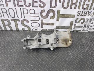 Кронштейн генератора Renault Logan 2 Кронштейн генератора Renault Logan 2