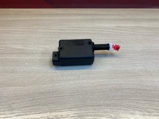 Привод замка багажника Renault Logan 2 Привод замка багажника Renault Logan 2