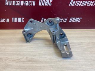 Кронштейн генератора Renault Logan Stepway H4M