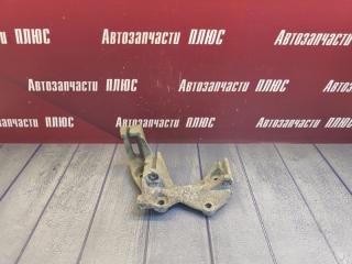 Кронштейн генератора Renault Logan 2