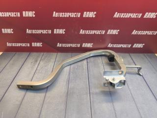 Петля крышки багажника правая Renault Logan 2