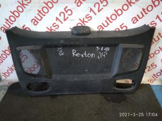 Обшивка двери багажника задняя SsangYong Rexton 2005 7381108000 контрактная