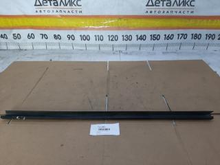 Уплотнитель стекла правый передний ford Mondeo Уплотнитель стекла правый передний ford Mondeo