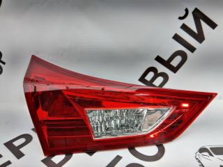 Фонарь в крышку багажника задний левый Toyota Auris 2 180 БУ