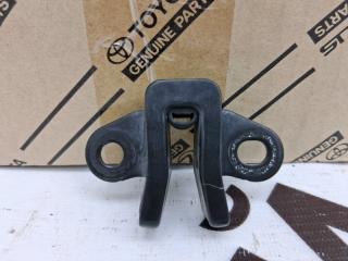 Отбойник крышки багажника Toyota Land Cruiser Prado 150 БУ