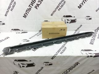 Накладка порога правая Toyota Land Cruiser 200 БУ