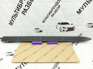 Накладка порога правая Toyota Land Cruiser 200 БУ
