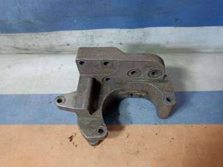 Кронштейн компрессора кондиционера Chery QQ 2007 0.8 SQR372 Кронштейн компрессора кондиционера Chery QQ 2007 0.8 SQR372