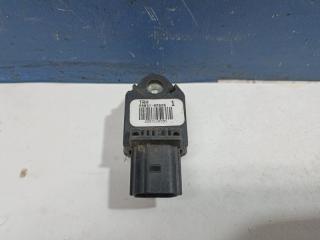 Датчик Airbag Toyota Avensis T250 БУ