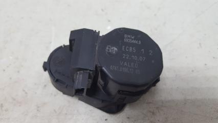 Моторчик заслонки печки Land Rover Range Rover 3 2002-2012 LM/L322 076501961205 Б/У