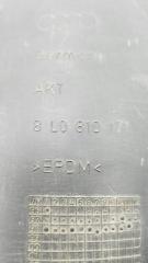 Подкрылок локер A3 Купэ 1998 8L1 AKL 1.6л