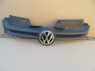 Решетка радиатора Volkswagen Golf