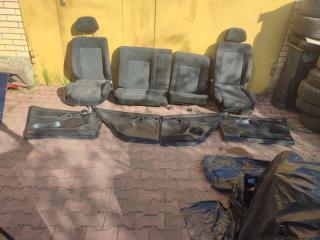 Запчасть салон Volkswagen GOLF 3 1H0885405 Б/У Салон Volkswagen GOLF 3 1H0885405 Б/У