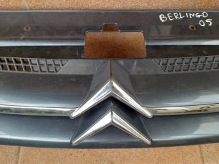 Решетка радиатора передняя M59 2002-2012 Решетка радиатора передняя M59 2002-2012