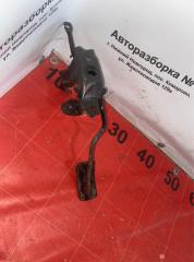 Педаль газа hilux 1993 N130 2L Педаль газа hilux 1993 N130 2L