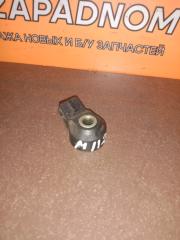 Датчик детонации Mercedes-Benz E-Class W210 M112 Датчик детонации Mercedes-Benz E-Class W210 M112