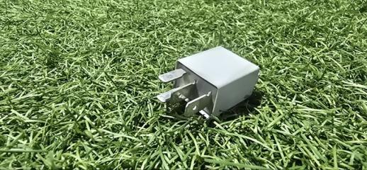 Реле Volkswagen Passat B6 2006 3.2 AXZ