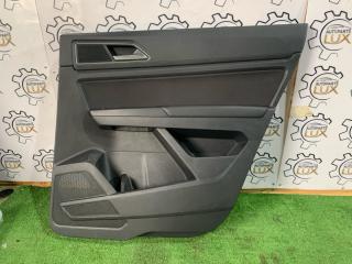 Обшивка двери задняя правая Volkswagen Teramont CDV БУ