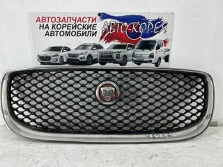 Решетка радиатора передняя Jaguar XE контрактная