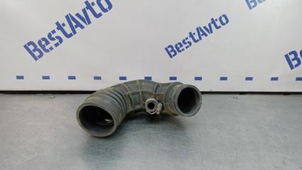 Патрубок воздушного фильтра Лада 21099 седан 2004 21083 Патрубок воздушного фильтра Лада 21099 седан 2004 21083
