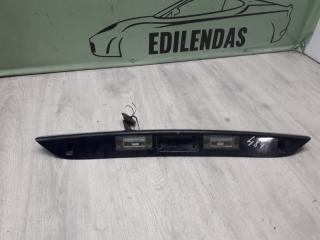 Запчасть накладка крышки багажника задняя chrysler voyager 2000-2008