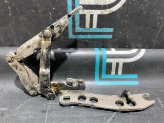 Петля капота правая BMW 5 E39 1999 M52B28TU 286S2