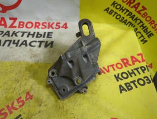 Кронштейн опоры двигателя правый Ford Fusion CBK 2005 FXJB Кронштейн опоры двигателя правый Ford Fusion CBK 2005 FXJB