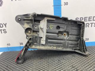 Подставка под аккумулятор Volkswagen Jetta JEM 2021 DGXA Подставка под аккумулятор Volkswagen Jetta JEM 2021 DGXA
