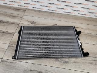 Радиатор охлаждения Skoda Octavia A5 1Z3 2011 1.4 TSI CAXA Радиатор охлаждения Skoda Octavia A5 1Z3 2011 1.4 TSI CAXA