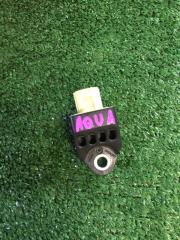 Запчасть датчик удара передний Toyota Aqua 2015 Nhp-10 1NZFXE 89173-12190 контрактная Датчик удара передний Toyota Aqua 2015 Nhp-10 1NZFXE 89173-12190 контрактная