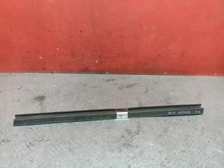 Молдинг стекла двери правый задний Ford Maverick II / Escape / Mariner джип / suv 2002 3.0 (AJ) Молдинг стекла двери правый задний Ford Maverick II / Escape / Mariner джип / suv 2002 3.0 (AJ)