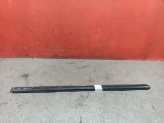 Молдинг стекла двери правый передний Ford Maverick II / Escape / Mariner джип / suv 2002 3.0 (AJ) Молдинг стекла двери правый передний Ford Maverick II / Escape / Mariner джип / suv 2002 3.0 (AJ)