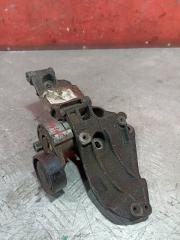 Кронштейн генератора Renault Megane II / BM0/1 / CM0/1 Хэтчбек 2003 1.5 dCi (K9K 722)