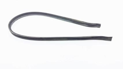 Уплотнитель капота Ford Mondeo BD 2012 C20HD0D Уплотнитель капота Ford Mondeo BD 2012 C20HD0D