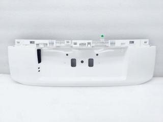 Накладка двери багажника Toyota Land Cruiser Prado J150 1GDFTV БУ