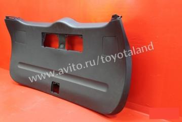 Обшивка багажника задняя Toyota Rav4 CA40