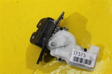 Замок крышки багажника Honda Civic 2005-2011 8 5D euk9361110a новая