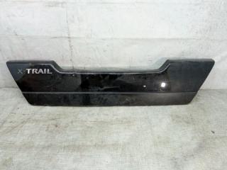 НАКЛАДКА КРЫШКИ БАГАЖНИКА NISSAN X-TRAIL 2007-2015 2 T31 90901JU00A Б/У