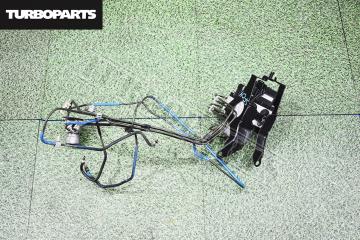 Блок ABS Subaru Forester 2001 SF5 EJ205 27531FC010 контрактная