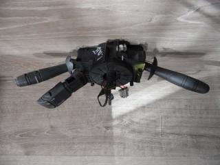 Блок подрулевых переключателей RENAULT LAGUNA 2 2001-2007