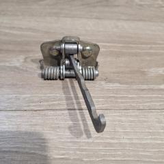 Ограничитель двери RENAULT LOGAN 1 2004-2014 Ограничитель двери RENAULT LOGAN 1 2004-2014