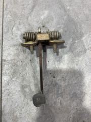 Ограничитель двери RENAULT LOGAN СЕДАН 2004-2015 Ограничитель двери RENAULT LOGAN СЕДАН 2004-2015