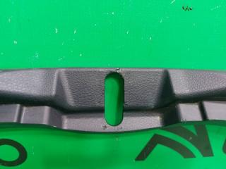 Накладка замка багажника RAV4 2012-2018 CA40