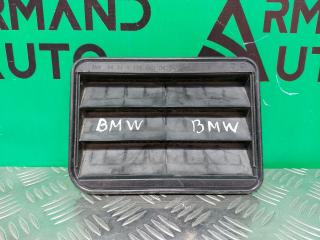 Решетка вентиляционная багажника BMW 5 series 2016-нв G30 G31 64229176945 Б/У