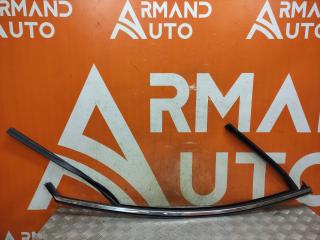 Молдинг стекла двери правый передний Ford Mondeo 5 2014-2019 Молдинг стекла двери правый передний Ford Mondeo 5 2014-2019