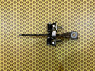 Ограничитель двери Renault SANDERO 2016 1.6 K4M845