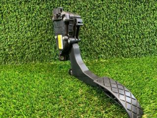 Педаль газа Volkswagen Polo MK5 2015 1.6 CFNA