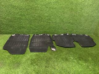 Коврик салона Volkswagen Polo MK5 2015 1.6 CFNA Коврик салона Volkswagen Polo MK5 2015 1.6 CFNA